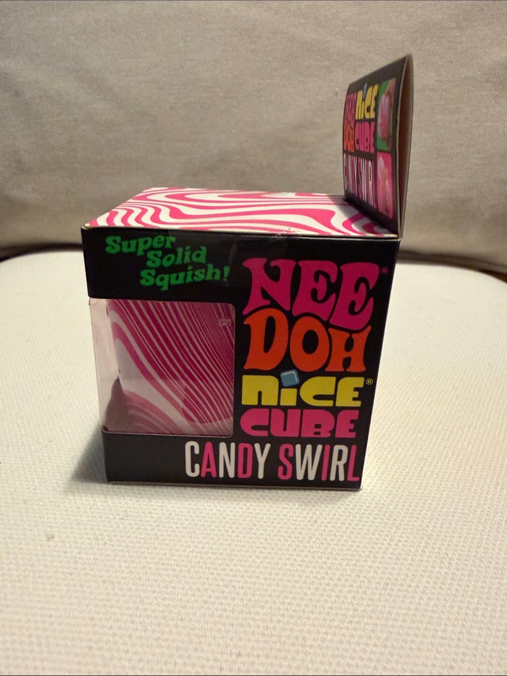 NWT NeeDoh Nice Cube Candy Swirl Super Solid Squish - Pink & White - Picture 4 of 6